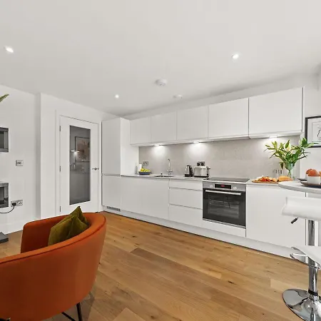 Apartment Atlas House Three *