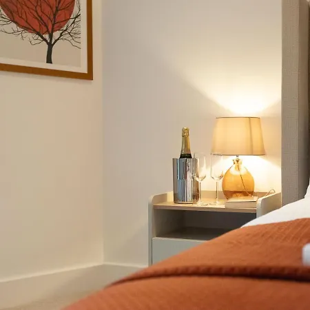 Atlas House Three * Harrogate