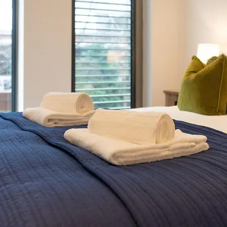 Apartment Atlas House Three *