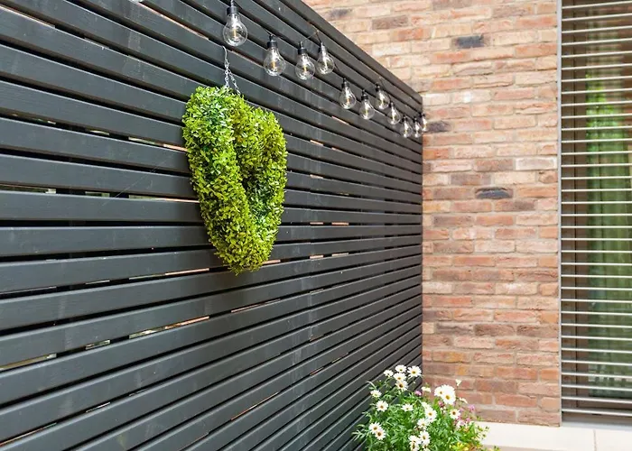 Apartment Atlas House Three *